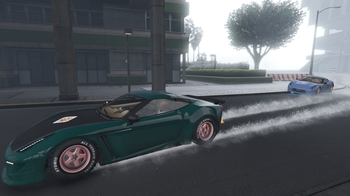 Схватка между [EFO]Nikki и [EFO]Kesha_F1 на трассе Thunder Flow Grand Prix