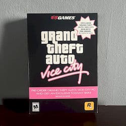 Коробка от CD-диска с бонусами EB Games — вид спереди